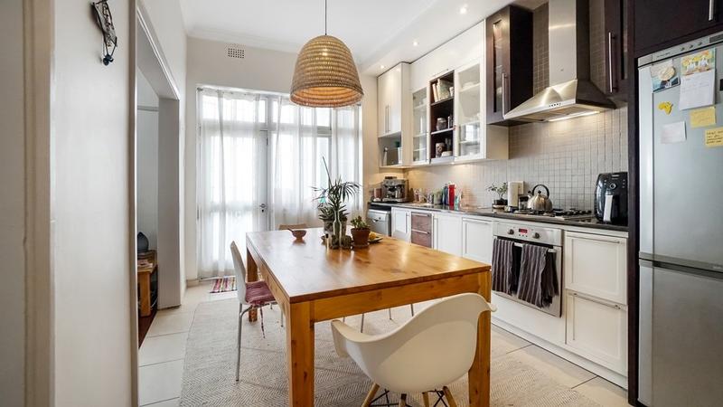 1 Bedroom Property for Sale in Gardens Western Cape